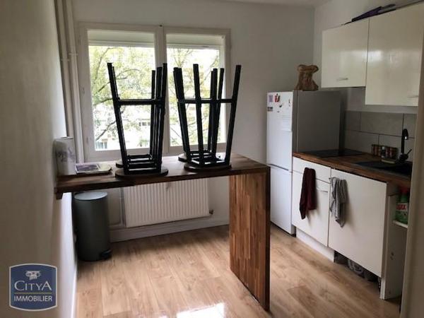 Appartement à louer 2 pièces 47.08m²