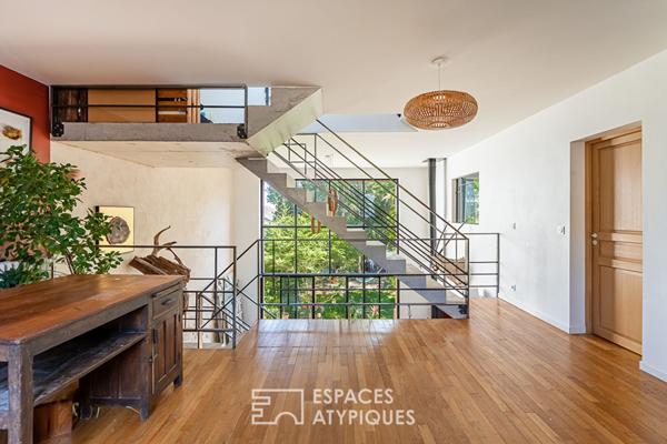 Maison d’architecte au style loft avec jardin et terrasses à Châtillon limite Clamart