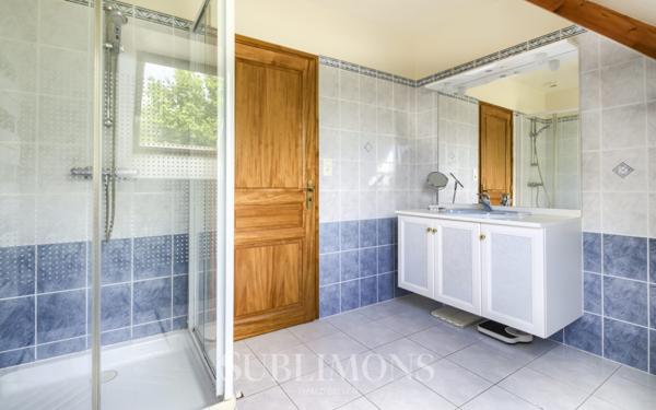 Maison 6 pièces 156 m²