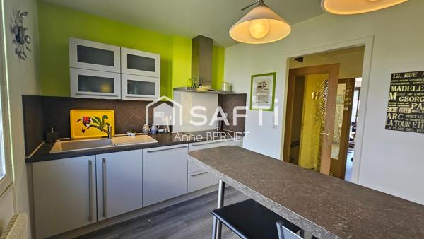 BELLE MAISON DANS UN SECTEUR PAVILLONNAIRE TRES CALME