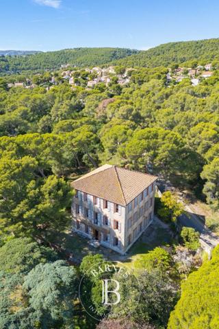 Cassis, Propriété 11 Chambres -  505 m² à vendre