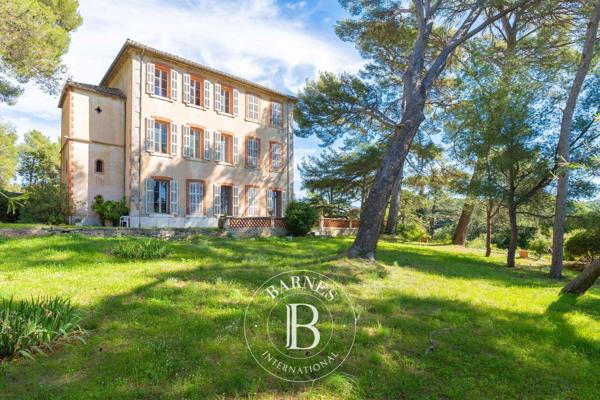 Cassis, Propriété 11 Chambres -  505 m² à vendre