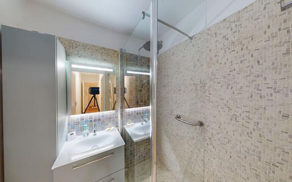 Appartement à vendre    3 pièces • 72,77 m2 Bailly-Romainvilliers