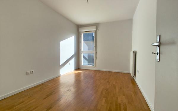 Appartement à vendre    5 pièces • 97,46 m2 Le Perreux-sur-Marne