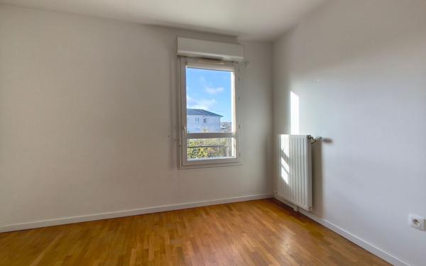 Appartement à vendre    5 pièces • 97,46 m2 Le Perreux-sur-Marne