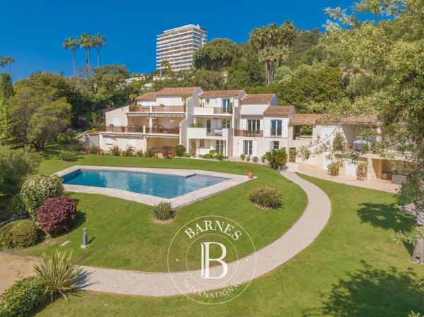 Vallauris, Villa 4 Chambres -  174 m² à vendre