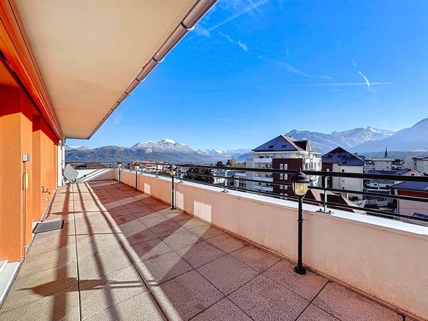 Appartement 3 pièces - 84 m²