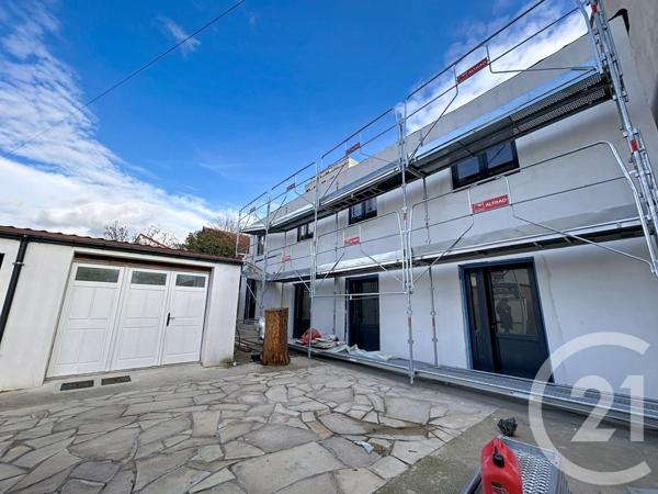 Appartement F8 à vendre  8 pièces - 150 m2 LE KREMLIN BICETRE - 94