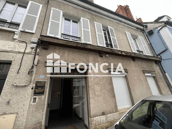 Location Local commercial 3 pièces 63.24 m² - 11 BIS RUE DE LA TANNERIE Etampes 91150