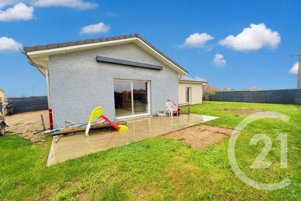 Maison à vendre  5 pièces - 131 m2 MONTAGNAT - 01