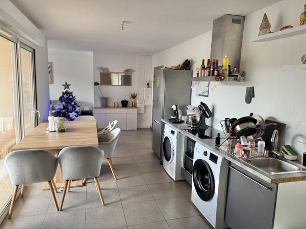 Pourrières (83910) T3 récent, 60m2, Calme absolu, Terrasse, Parking , centre Pourrieres