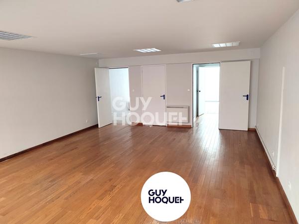 A LOUER - LOCAL COMMERCIAL 80 M² ENVIRON