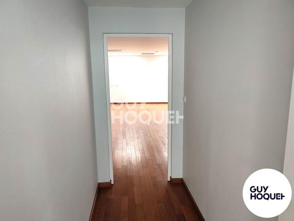 A LOUER - LOCAL COMMERCIAL 80 M² ENVIRON
