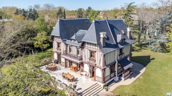 Maisons-Laffitte, Maison 6 Chambres -  293 m² à vendre