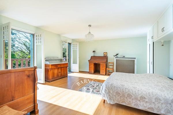 Maisons-Laffitte, Maison 6 Chambres -  293 m² à vendre