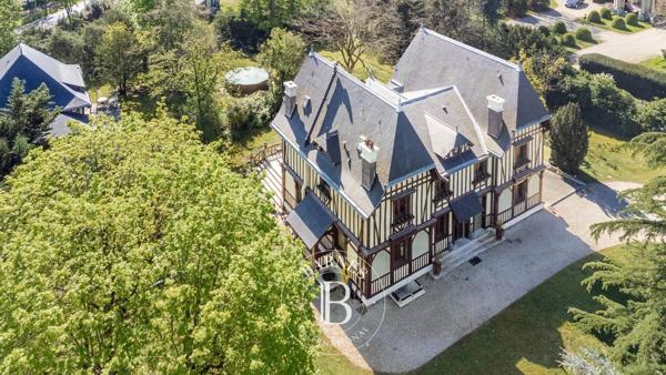 Maisons-Laffitte, Maison 6 Chambres -  293 m² à vendre