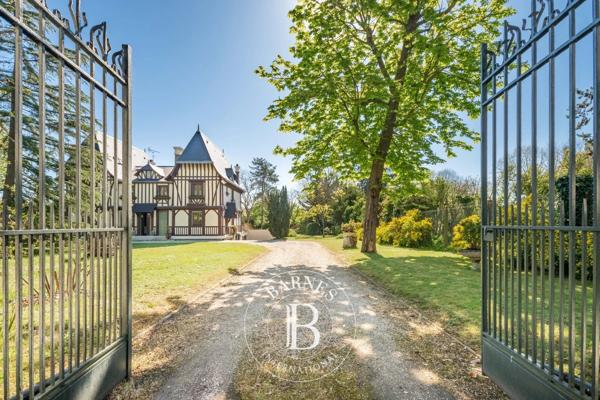 Maisons-Laffitte, Maison 6 Chambres -  293 m² à vendre