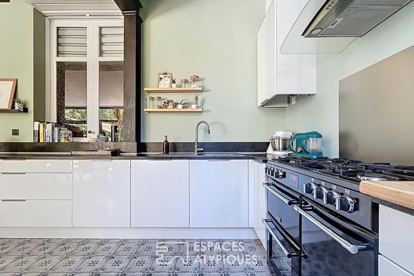 Bel appartement avec jardin et piscine à Saint Genès