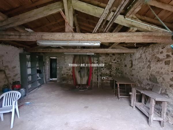 44360 SAINT ETIENNE DE MONTLUC Maison Saint Etienne De Montluc 8 pièce(s) 215 m2