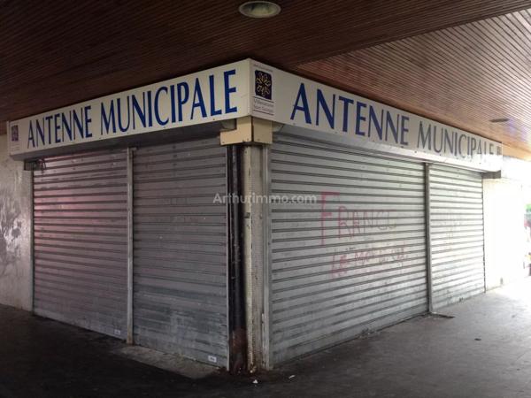 Vente Local commercial 5 pièces 74 m2 à Villeneuve-Saint-Georges