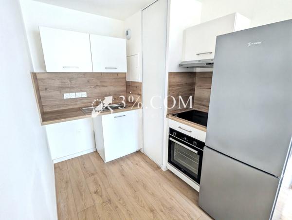 Appartement
                                                                                                                                                                                                                                                                                                                        2 pièce(s)                                                                                                                                                                                                          1 chambre(s)                                                                                                                                                                                                          49  m²