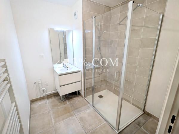 Appartement
                                                                                                                                                                                                                                                                                                                        2 pièce(s)                                                                                                                                                                                                          1 chambre(s)                                                                                                                                                                                                          49  m²