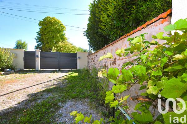 Maison à vendre 6 pièces 150 m² Saint-Martin-de-Bossenay