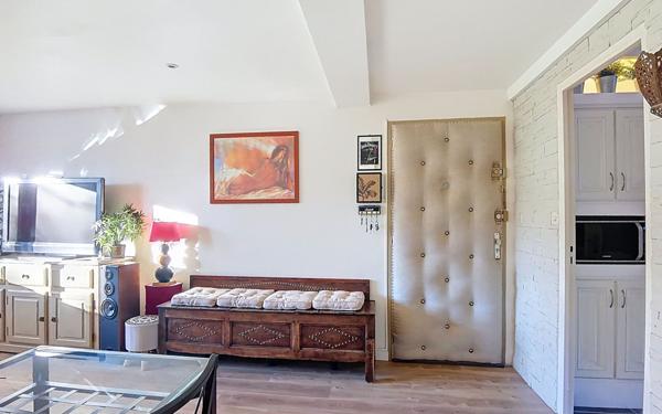 Appartement à vendre    3 pièces • 61 m2 Toulon