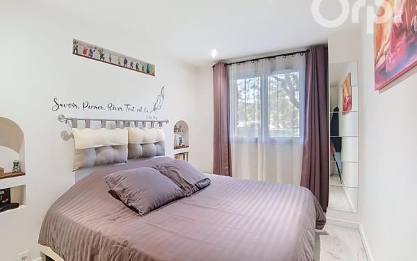 Appartement à vendre    3 pièces • 61 m2 Toulon