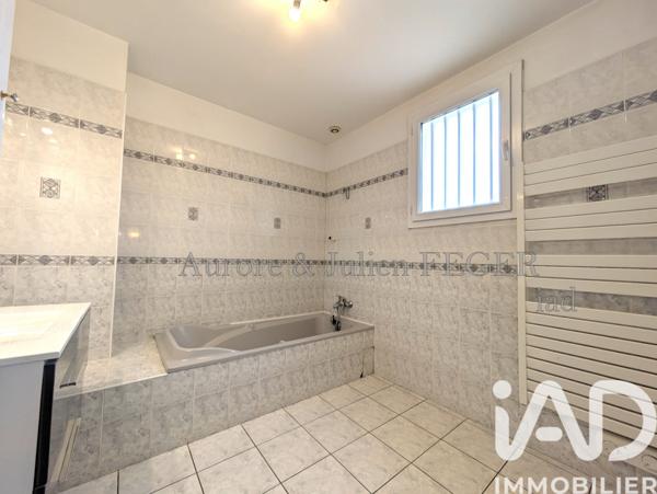 Maison à vendre 5 pièces 103 m² Sainte-Marie-la-Mer