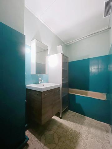 Maison Saint Laurent Du Pape 3 pièce(s) 110 m2