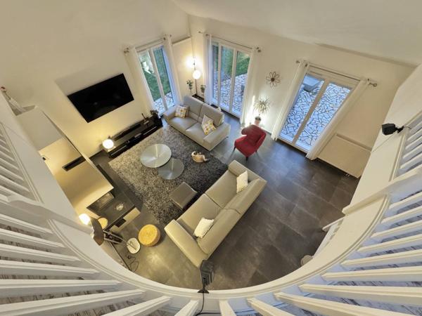 Maison Ozoir La Ferriere 9 pièce(s) 213 m2