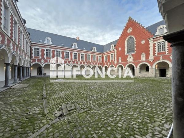 Location Appartement 2 pièces 56.4 m² - RESIDENCE MARGUERITE DE FLANDRE, 2 AVENUE DES MARRONNIERS Seclin 59113