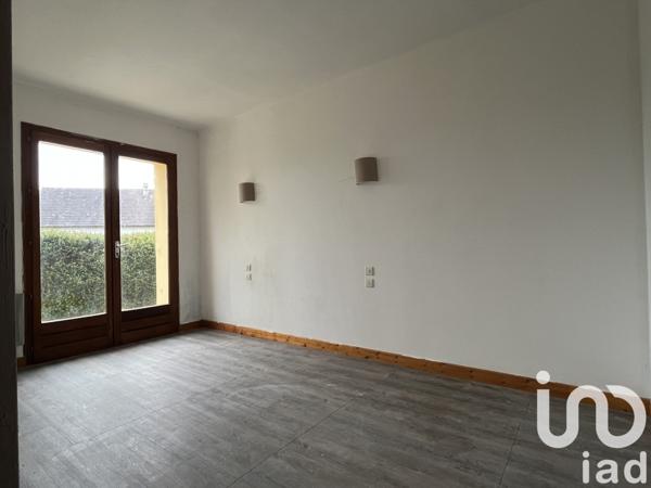 Maison 10 pièces de 150 m² à Courtenay (45320)