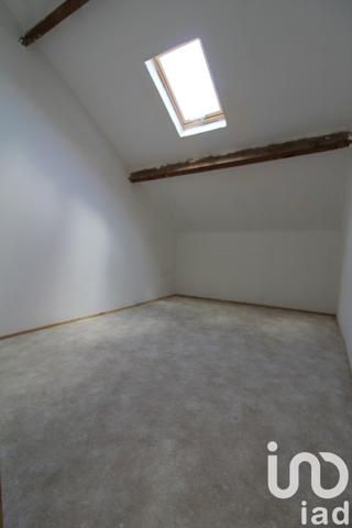 Maison 10 pièces de 150 m² à Courtenay (45320)