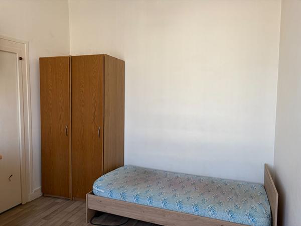 A louer - Studio meublé - Angers secteur Eblé
