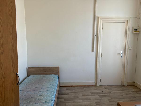 A louer - Studio meublé - Angers secteur Eblé