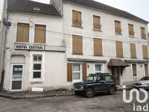 Maison à vendre 12 pièces 312 m² Châtel-Censoir