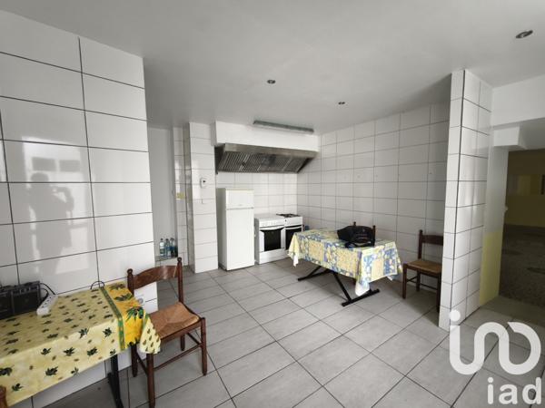 Maison à vendre 12 pièces 312 m² Châtel-Censoir