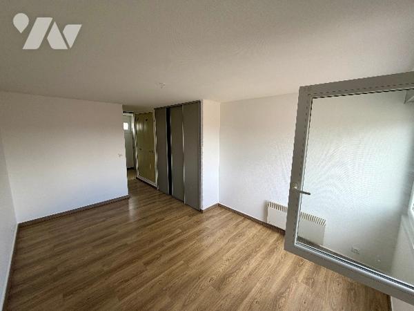 À VENDRE – STUDIO 28 m² AVEC PARKING – VILLERS-LÈS-NANCY - 60000€