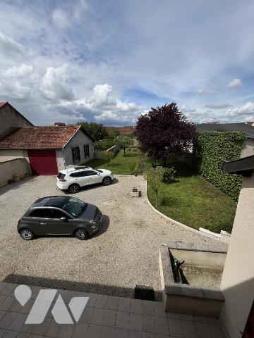 MAISON ANCIENNE RENOVEE GENLIS  PROXIMITE DIJON