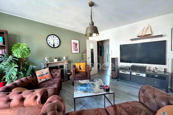 Quimper(29)  Grand T3 lumineux de 78,21 m² – Ancien T4 avec 3ᵉ chambre possible - Excellent état - Box de stockage