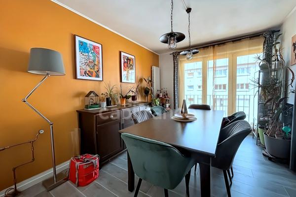 Quimper(29)  Grand T3 lumineux de 78,21 m² – Ancien T4 avec 3ᵉ chambre possible - Excellent état - Box de stockage