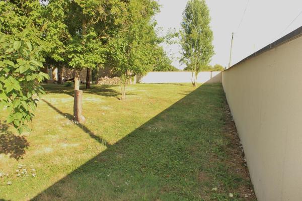 Maison à BRION-PRES-THOUET, 79290 - 10 pièces 220m²