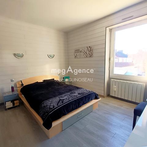 Maison à CHOLET, 49300 - 4 pièces 127m²