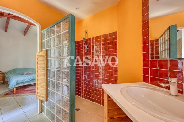 Vente Maison 7 pièces de 232m² - 83170 Tourves