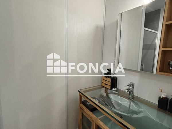 Location Appartement 2 pièces 34 m² - RESIDENCE CELLINI Orange 84100