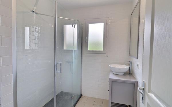 Maison à louer    4 pièces •  Cessieu