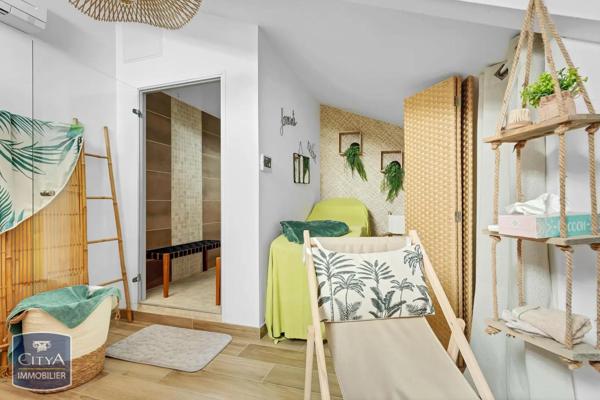 Local commercial à vendre 74m²