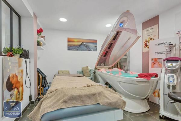 Local commercial à vendre 74m²